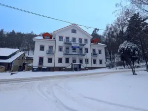Pronájem bytu 2+kk, Peruc, U Koupaliště, 59 m2