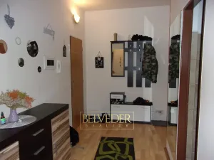 Pronájem bytu 1+1, Teplice, Benešovo náměstí, 66 m2