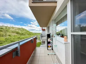 Prodej bytu 2+kk, Praha - Horní Měcholupy, Modenská, 54 m2