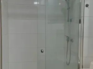 Pronájem bytu 2+1, Praha - Smíchov, Nádražní, 52 m2