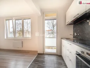 Pronájem bytu 2+1, Třeboň - Třeboň II, Souběžná, 47 m2