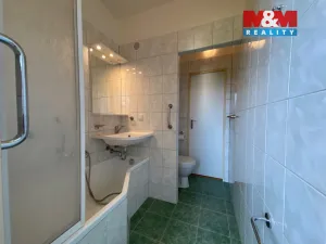 Pronájem bytu 2+1, Jindřichův Hradec - Jindřichův Hradec II, sídliště U Nádraží, 64 m2