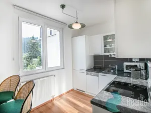 Prodej bytu 2+1, Špindlerův Mlýn - Bedřichov, 55 m2