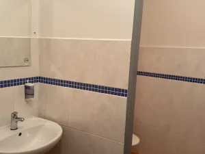 Pronájem obchodního prostoru, Jablonec nad Nisou, Komenského, 60 m2