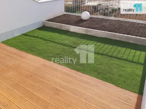 Pronájem bytu 1+kk, Jesenice, Cedrová, 63 m2