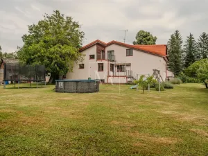 Prodej rodinného domu, Sulice - Želivec, Hlavní, 370 m2