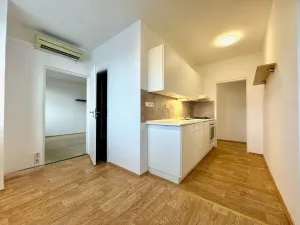 Pronájem bytu 3+1, Zlín, Kúty, 62 m2