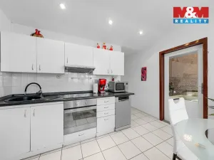 Prodej bytu 3+1, Ústí nad Labem - Mojžíř, Peškova, 66 m2