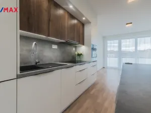 Pronájem bytu 3+kk, Praha - Libeň, Na Libušáku, 71 m2