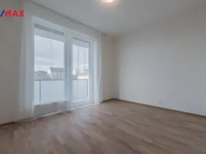 Pronájem bytu 3+kk, Praha - Libeň, Na Libušáku, 71 m2