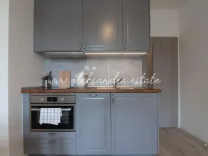 Pronájem bytu 2+kk, Praha - Lahovice, Strakonická, 38 m2
