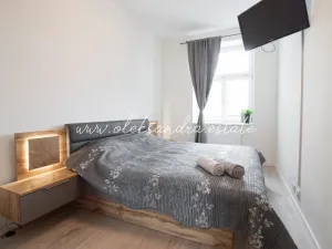 Pronájem bytu 2+kk, Praha - Smíchov, Strakonická, 38 m2