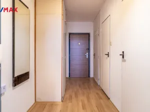Prodej bytu 2+kk, Praha - Kamýk, Smotlachova, 48 m2