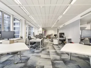 Pronájem kanceláře, Praha - Dejvice, Evropská, 318 m2