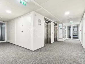 Pronájem kanceláře, Praha - Dejvice, Evropská, 318 m2