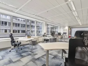 Pronájem kanceláře, Praha - Dejvice, Evropská, 236 m2