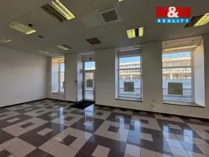 Prodej obchodního prostoru, Praha - Libeň, Sokolovská, 144 m2