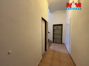 Prodej obchodního prostoru, Praha - Libeň, Sokolovská, 144 m2