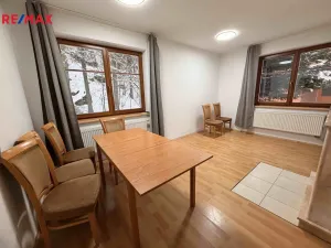 Pronájem rodinného domu, Karlovy Vary, Slovenská, 130 m2