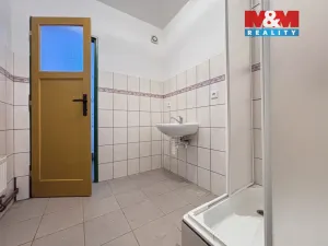 Pronájem skladu, Čestice, 888 m2