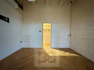 Pronájem bytu 2+kk, Jarcová, 69 m2