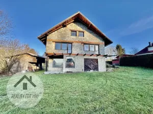 Prodej rodinného domu, Jesenný, 270 m2