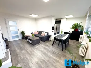 Prodej bytu 3+1, Praha - Stodůlky, Janského, 75 m2