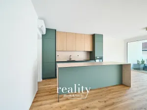 Prodej bytu 3+kk, Znojmo, Jarošova, 76 m2