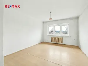 Prodej bytu 3+1, Týnec nad Sázavou, Husova, 84 m2