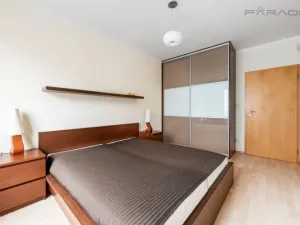 Prodej bytu 2+kk, Praha - Záběhlice, Velenovského, 53 m2