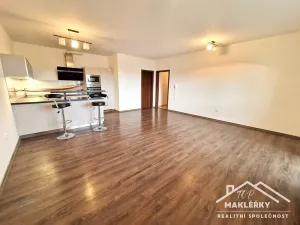 Pronájem bytu 3+kk, Pečky, V Kaštánkách, 92 m2