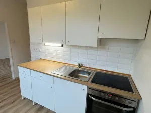 Pronájem bytu 2+1, Jirkov, J. K. Tyla, 51 m2