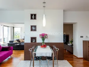 Prodej rodinného domu, Bratislava, Slovensko, 490 m2