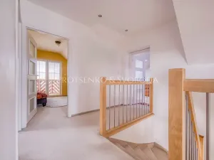 Prodej rodinného domu, Hostivice, náměstí Jana IV. z Dražic, 185 m2