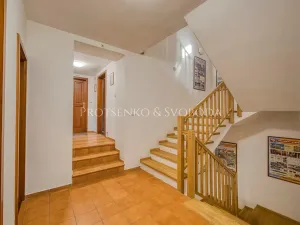 Prodej kanceláře, Třebíč, Blahoslavova, 566 m2