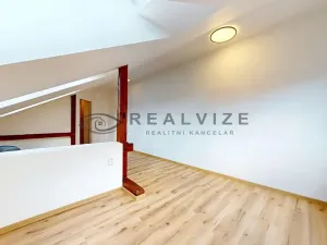 Prodej rodinného domu, Roudné, 265 m2