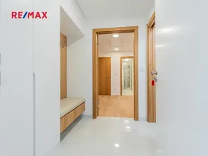 Pronájem bytu 3+kk, Praha - Kunratice, Děbolínská, 92 m2
