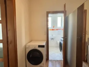 Pronájem bytu 2+kk, Hradec Králové, Střelecká, 58 m2