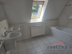 Pronájem bytu 3+kk, Opava, Slovenská, 120 m2