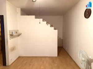 Pronájem bytu 1+kk, Nýřany, Na Sklárně, 38 m2