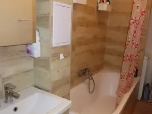 Prodej bytu 2+1, Praha - Libeň, Kubišova, 47 m2