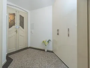 Pronájem kanceláře, Praha - Staré Město, Martinská, 76 m2