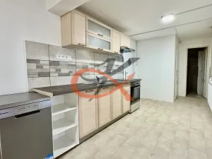 Pronájem bytu 2+kk, Rožnov pod Radhoštěm, Pod Chlacholovem, 70 m2