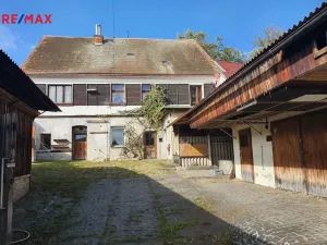 Prodej rodinného domu, Skočice, 289 m2