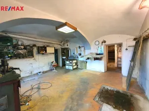 Prodej rodinného domu, Skočice, 289 m2