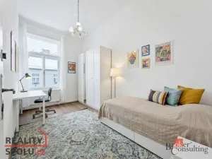 Pronájem bytu 3+1, Praha - Karlín, Sokolovská, 72 m2