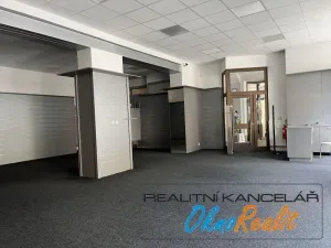 Pronájem obchodního prostoru, Přerov - Přerov I-Město, Žerotínovo nám., 108 m2