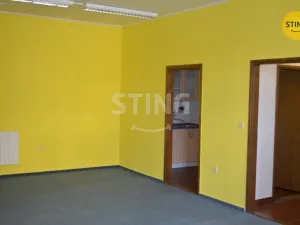 Pronájem kanceláře, Kyjov, třída Komenského, 30 m2