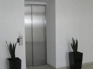 Pronájem kanceláře, Praha - Stodůlky, Prusíkova, 19 m2