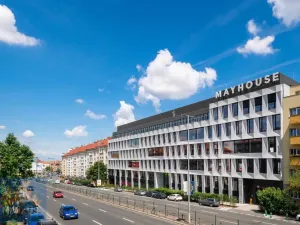 Pronájem kanceláře, Praha - Nusle, 5. května, 830 m2